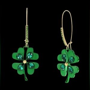 Betsey Johnson Green Clover Earrings